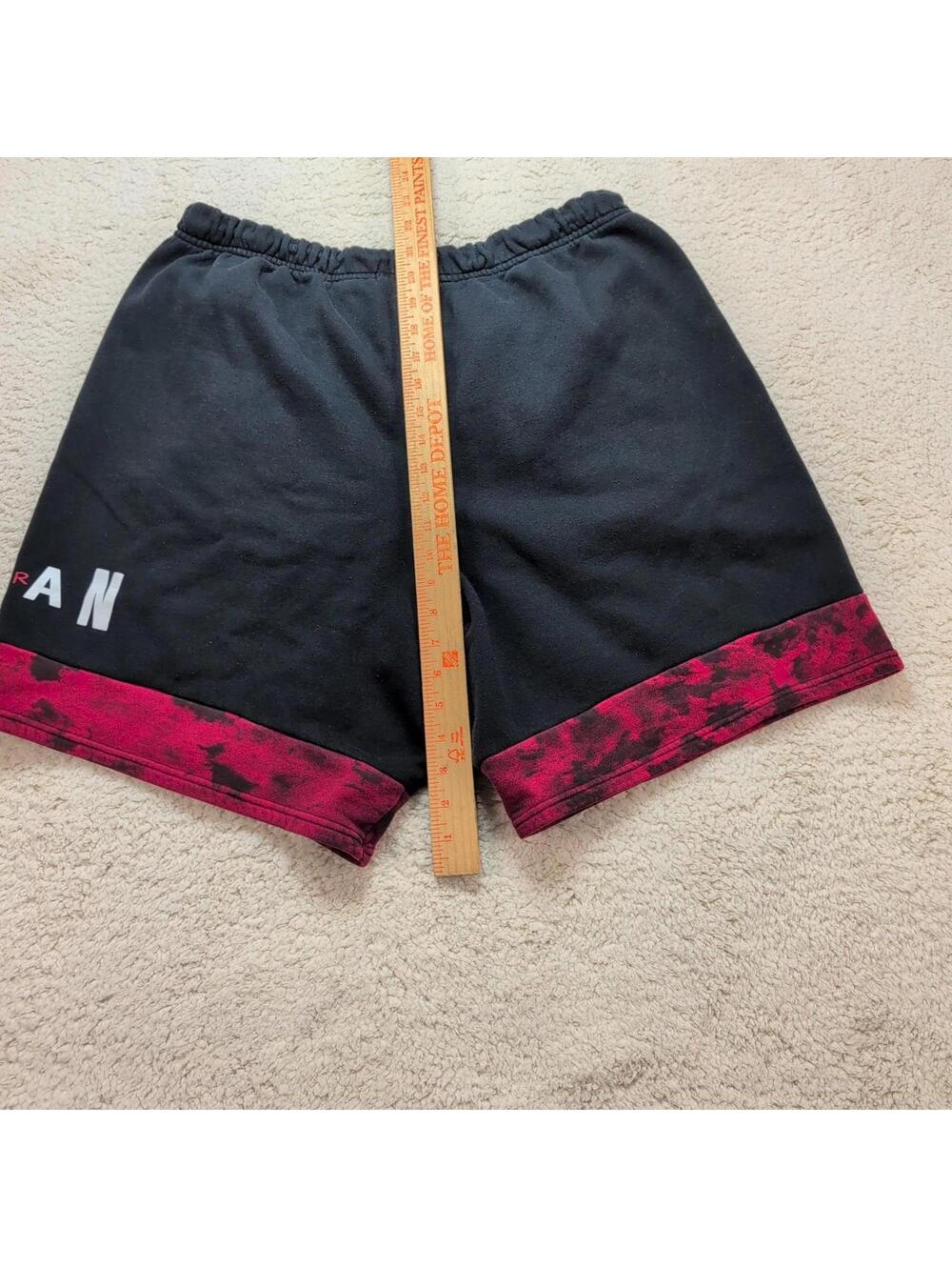 Jordan Sweat Shorts Men’s XL Black Red DD5221-010 Athletic Casual Streetwear - Picture 11 of 11